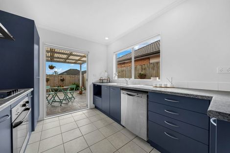 Photo of property in 24 Espalier Drive, Henderson, Auckland, 0612