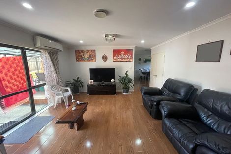 Photo of property in 5 Hawkley Close, Flat Bush, Auckland, 2019