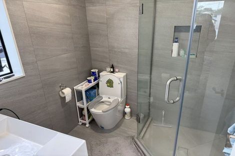 Photo of property in 49b Vera Road, Te Atatu South, Auckland, 0610