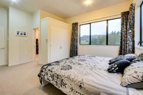 Photo of property in 21 Rochfort Road, Kahuranaki, Havelock North, 4295