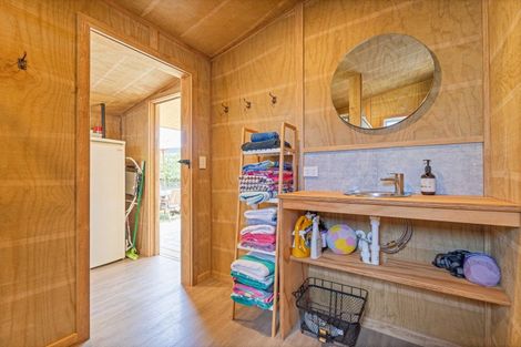 Photo of property in 208 Vista Paku, Pauanui, Hikuai, 3579