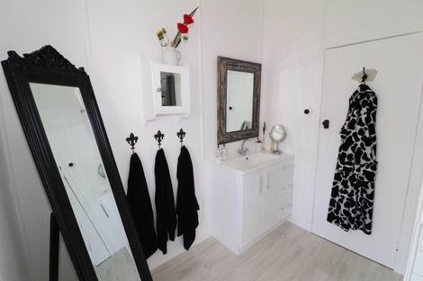 Photo of property in 811 Pollen Street, Thames, 3500