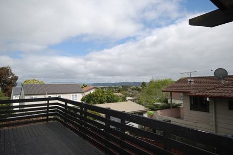 Photo of property in 7 Kanohi Terrace, Mangere Bridge, Auckland, 2022