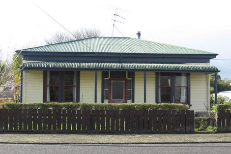 Photo of property in 4 Rhodes Street, Carterton, 5713