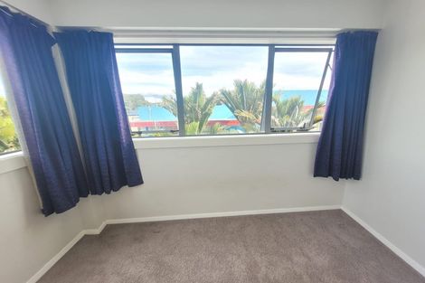 Photo of property in 34 Whitehouse Road, Titahi Bay, Porirua, 5022