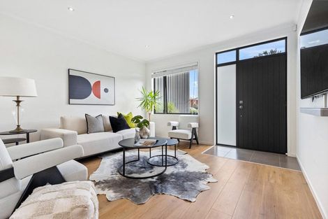 Photo of property in 33 Wallace Road, Hobsonville, Auckland, 0616