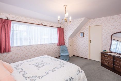 Photo of property in 2 Awanui Drive, Waikanae, 5036