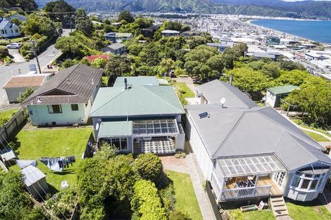 Photo of property in 50 Korokoro Road, Korokoro, Lower Hutt, 5012