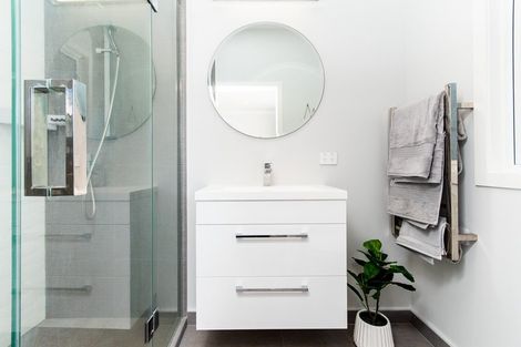 Photo of property in 25 Logan Avenue, Marewa, Napier, 4110