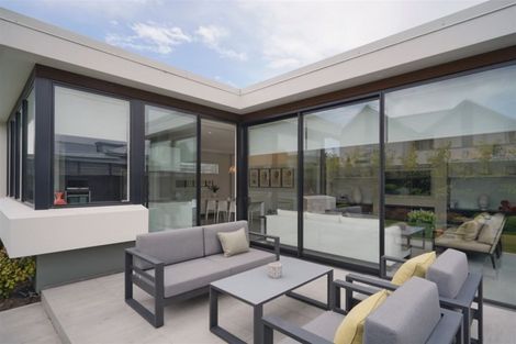 Photo of property in 89 Jeffreys Road, Fendalton, Christchurch, 8052