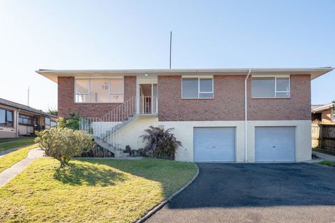 Photo of property in 1 Hinau Street, Pukehangi, Rotorua, 3015