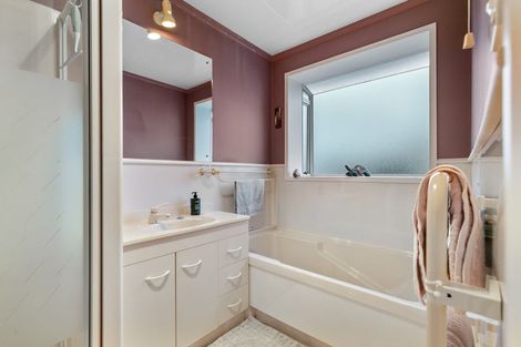 Photo of property in 33a Highbury Drive, Levin, 5510