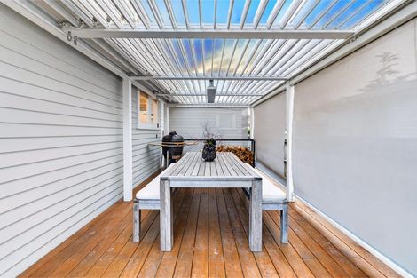 Photo of property in 12 Maude Street, Riverhead, 0820