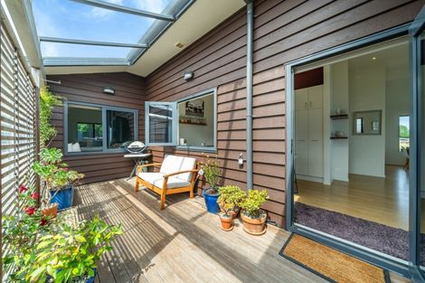 Photo of property in 43 Moana Road, Plimmerton, Porirua, 5026