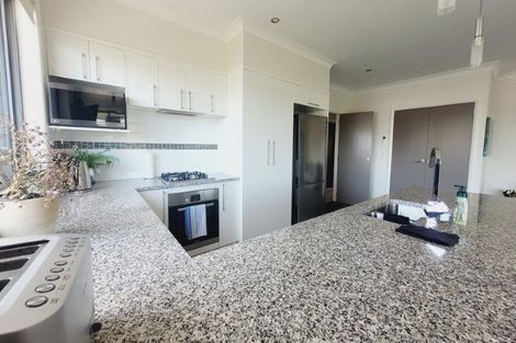 Photo of property in 32 Sumner Terrace, Aotea, Porirua, 5024