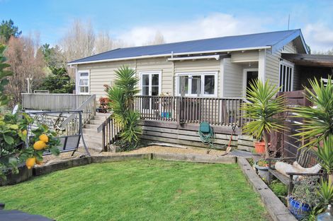 Photo of property in 36 Marshall Road, Kaiwaka, 0573