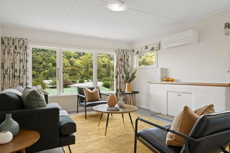 Photo of property in 18 Mill Street, Maitai, Nelson, 7010