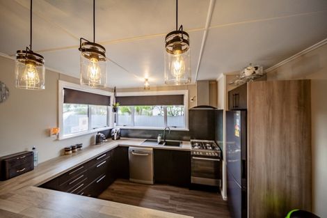 Photo of property in 27 Mclean Terrace, Waipukurau, 4200