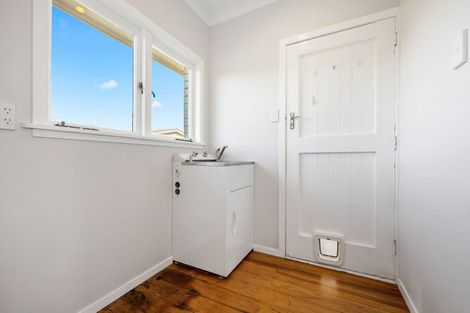 Photo of property in 18 Duncan Road, St Andrews, Hamilton, 3200