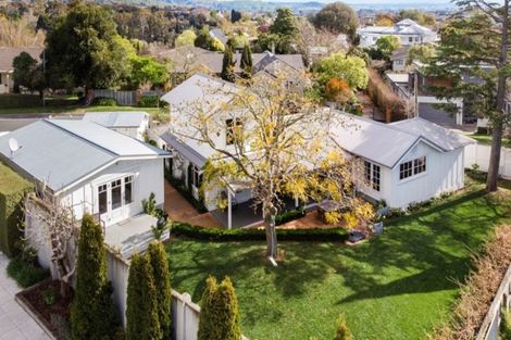 Photo of property in 31 Muritai Crescent, Havelock North, 4130