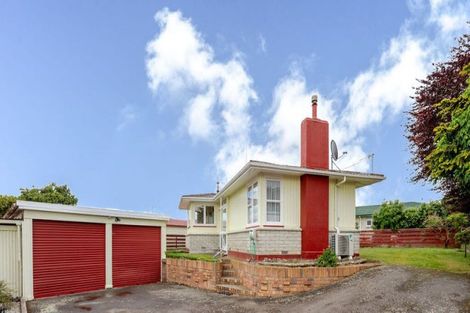 Photo of property in 4 Drummond Street, Dannevirke, 4930