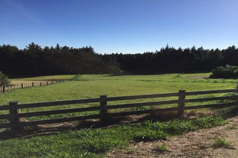 Photo of property in 40 Taipa View Road, Taipa, 0483