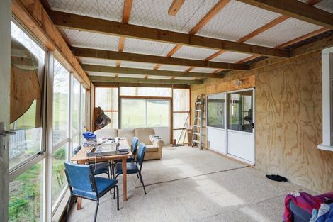 Photo of property in 2686 Ohai Clifden Highway, Orawia, Otautau, 9682