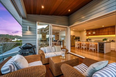 Photo of property in 14 Tauwaka Crescent, Riverhead, 0820