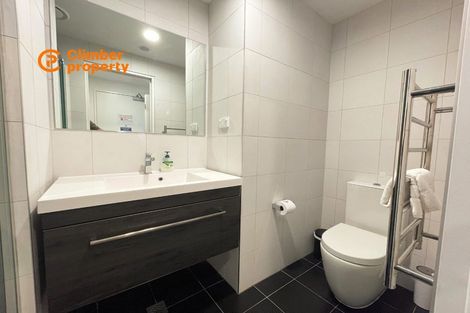 Photo of property in 414/19 Rawene Road, Birkenhead, Auckland, 0626