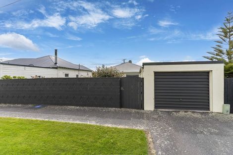 Photo of property in 11 Hargest Crescent, Saint Kilda, Dunedin, 9012