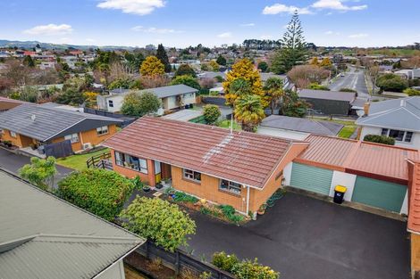 Photo of property in 2/1151 Bank Street, Te Awamutu, 3800