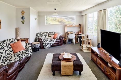 Photo of property in 99 Kahu Road, Paremata, Porirua, 5024