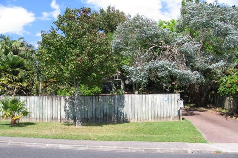 Photo of property in 28 Alexander Avenue, Torbay, Auckland, 0630