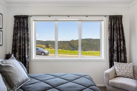 Photo of property in 17 Manatu Close, Whangamata, 3691