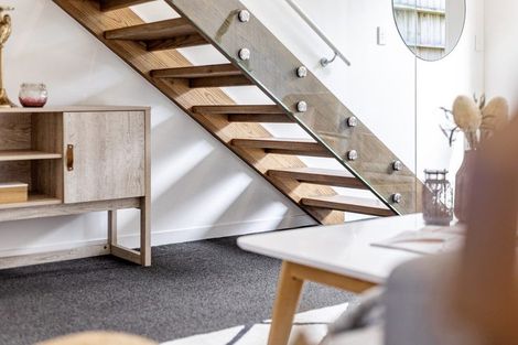 Photo of property in 12/20 Trent Street, Island Bay, Wellington, 6023