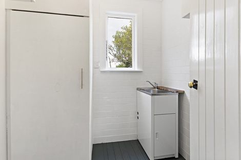 Photo of property in 41 Rhodes Street, Carterton, 5713