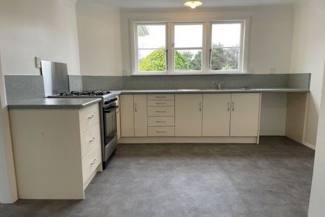 Photo of property in 15 Botanical Road, Takaro, Palmerston North, 4412