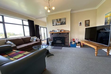 Photo of property in 19 Kent Terrace, Midhirst, Stratford, 4394