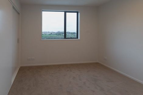 Photo of property in 39 Clay Works Lane, New Lynn, 0600