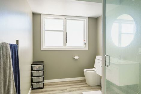 Photo of property in 16 Venables Avenue, Onekawa, Napier, 4110