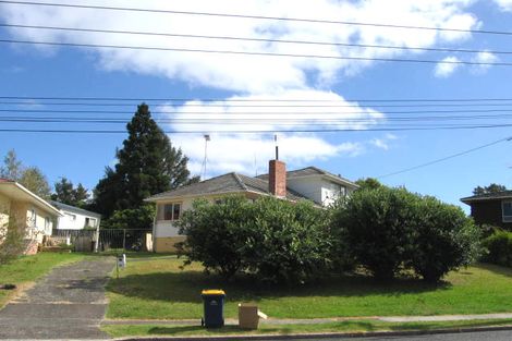 Photo of property in 95 Eskdale Road, Birkdale, Auckland, 0626