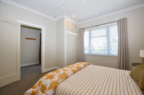 Photo of property in 105 Broadway, Carterton, 5713