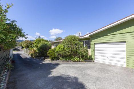 Photo of property in 6-6a Nola Avenue, Raumati Beach, Paraparaumu, 5032