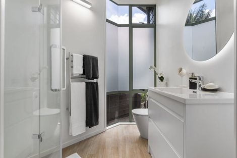 Photo of property in 1/85 Castor Bay Road, Castor Bay, Auckland, 0620