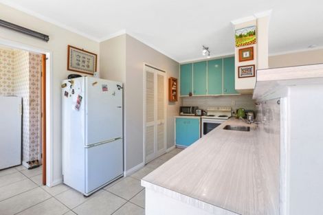 Photo of property in 26 Coates Street, Tawa, Wellington, 5028