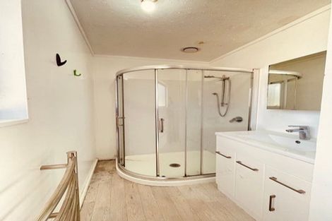 Photo of property in 24 Eastdale Road, Avondale, Auckland, 1026