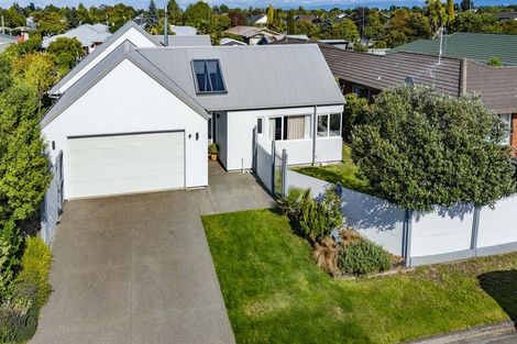 Photo of property in 3 Hinton Place, Rangiora, 7400