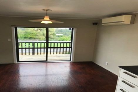 Photo of property in 76 Vodanovich Road, Te Atatu South, Auckland, 0610