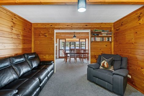 Photo of property in 14 Okawa Bay Road, Tikitere, Rotorua, 3074