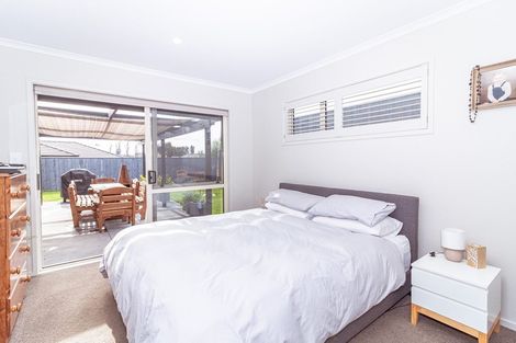 Photo of property in 15 Magnolia Crescent, Tawhero, Whanganui, 4501